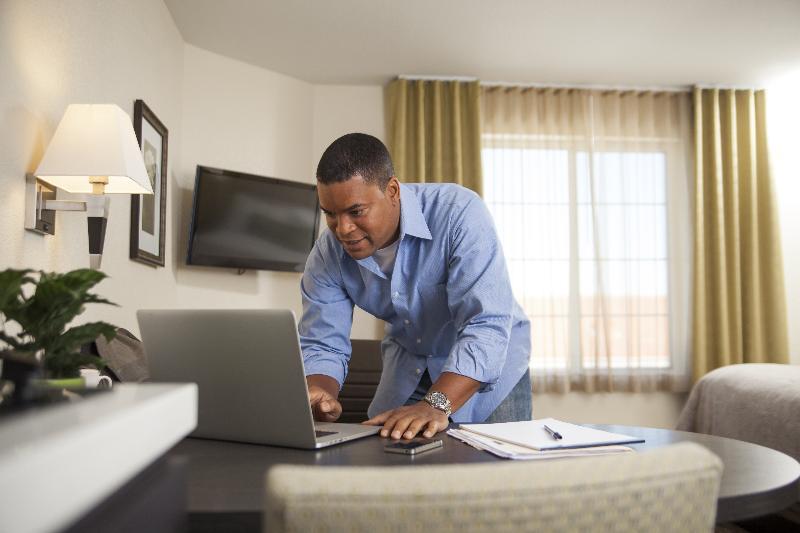 Candlewood Suites Philadelphia - Airport Area By Ihg Chester Eksteriør bilde