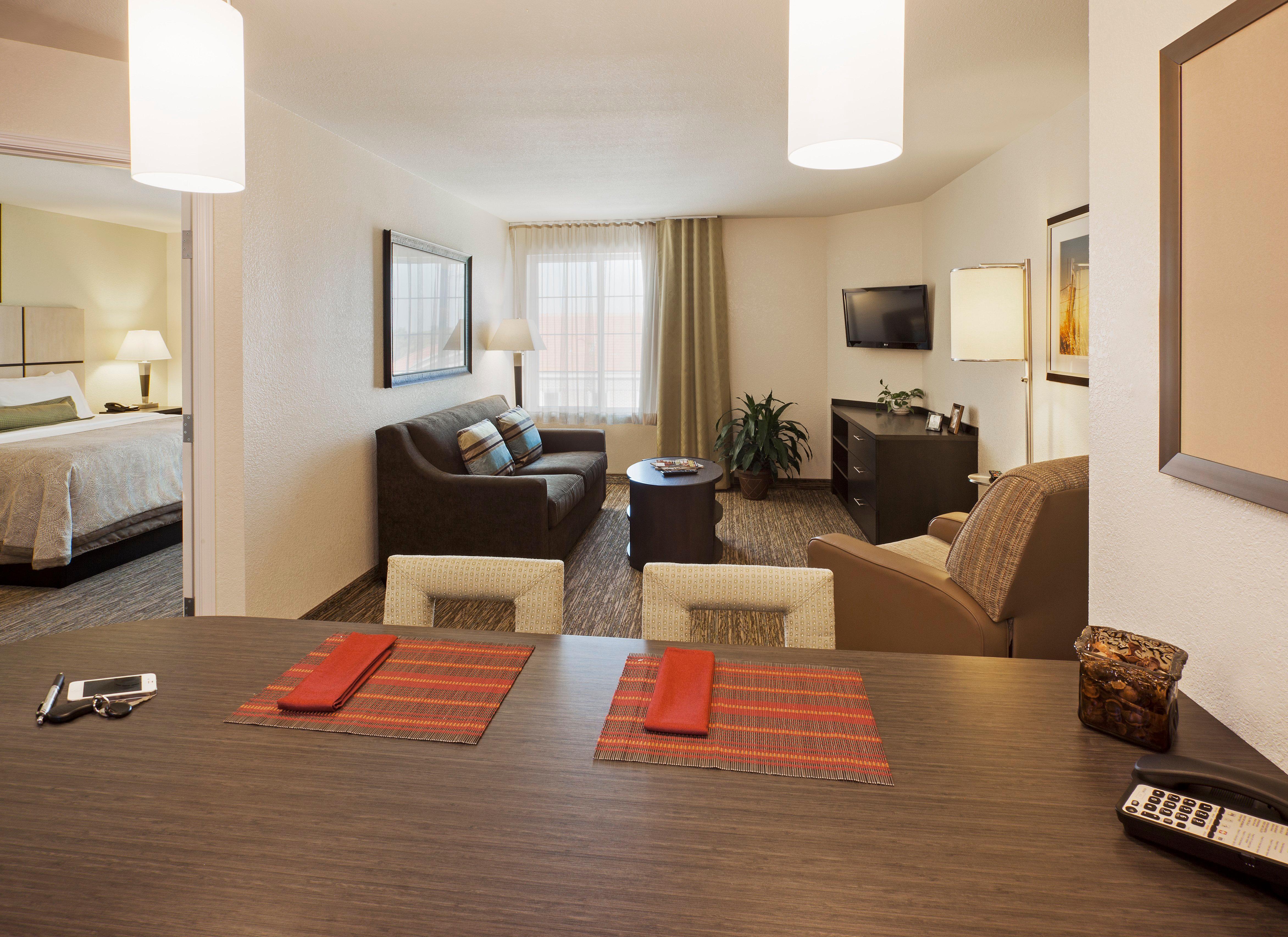 Candlewood Suites Philadelphia - Airport Area By Ihg Chester Eksteriør bilde