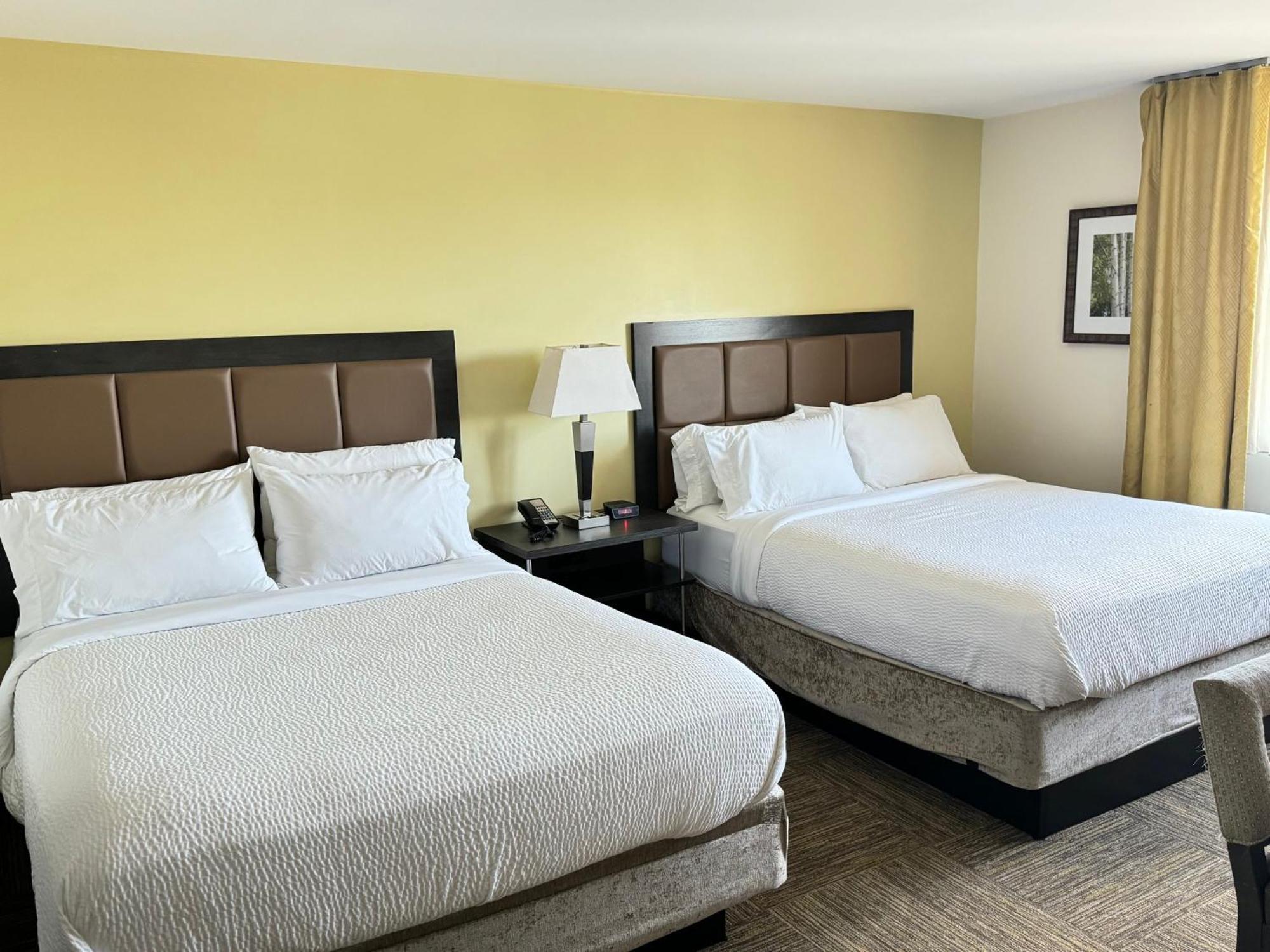 Candlewood Suites Philadelphia - Airport Area By Ihg Chester Eksteriør bilde